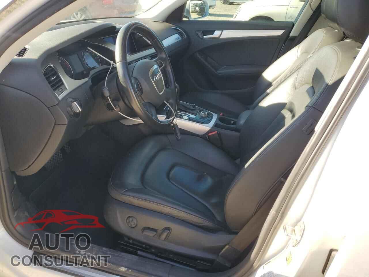 AUDI A4 2012 - WAUFFAFL7CN017091