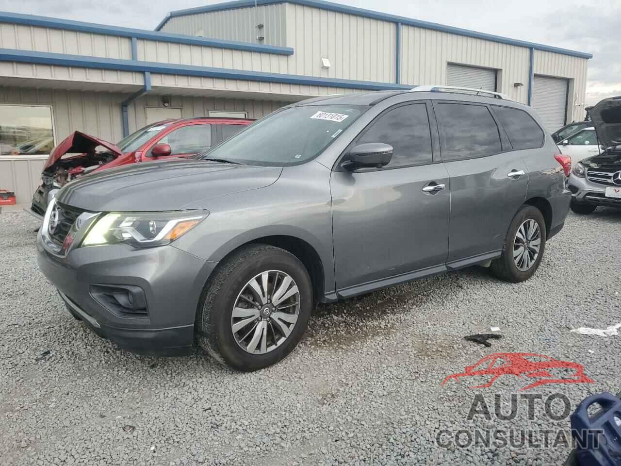 NISSAN PATHFINDER 2018 - 5N1DR2MM8JC611020