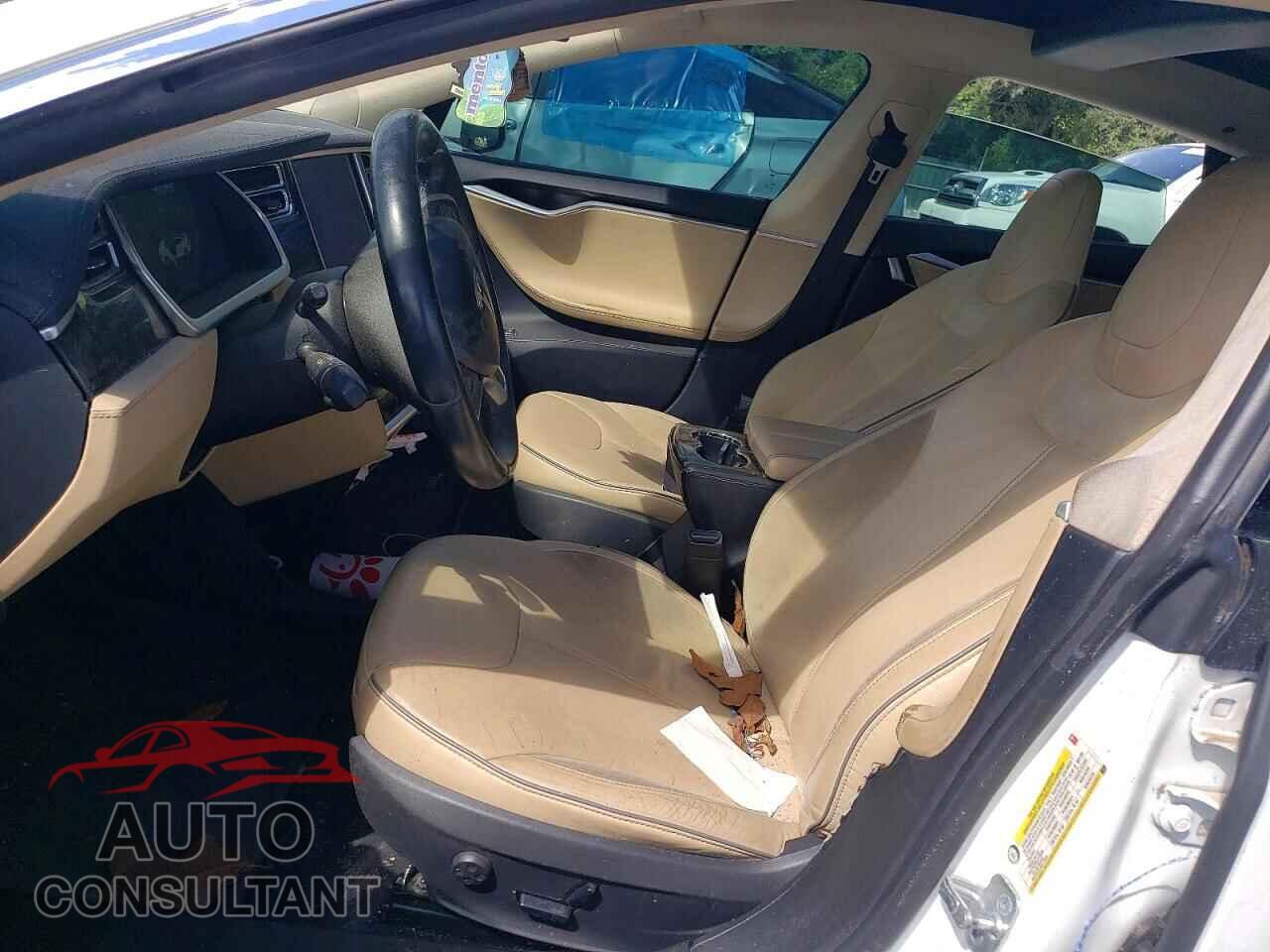 TESLA MODEL S 2013 - 5YJSA1DP7DFP06103