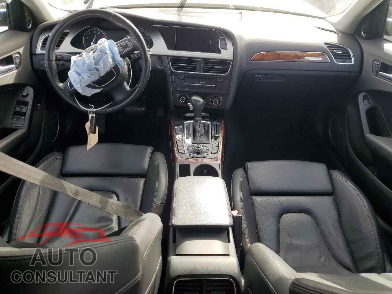 AUDI A4 2012 - WAUKFAFL7CA120341