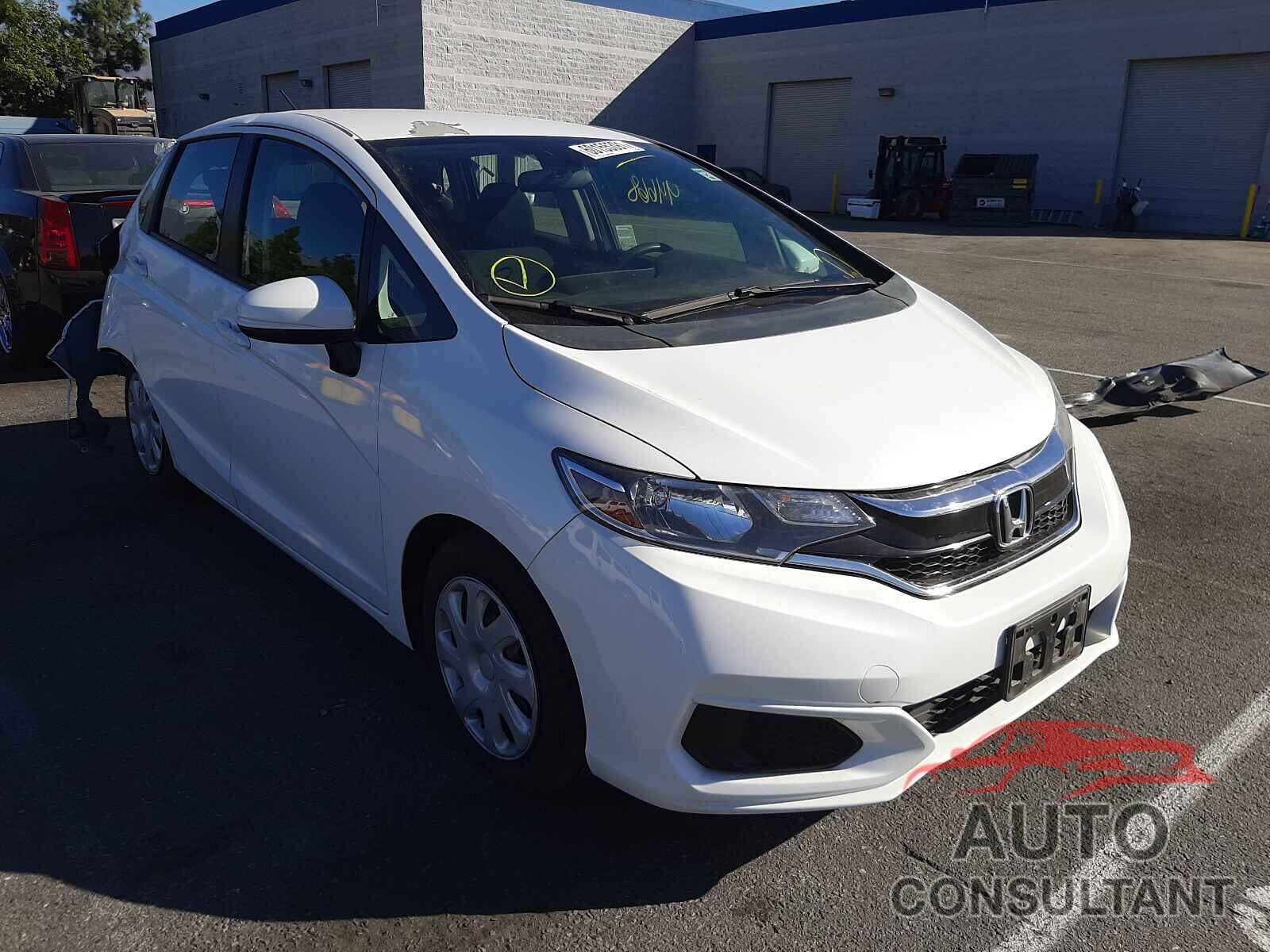 HONDA FIT 2018 - 3HGGK5H48JM718439