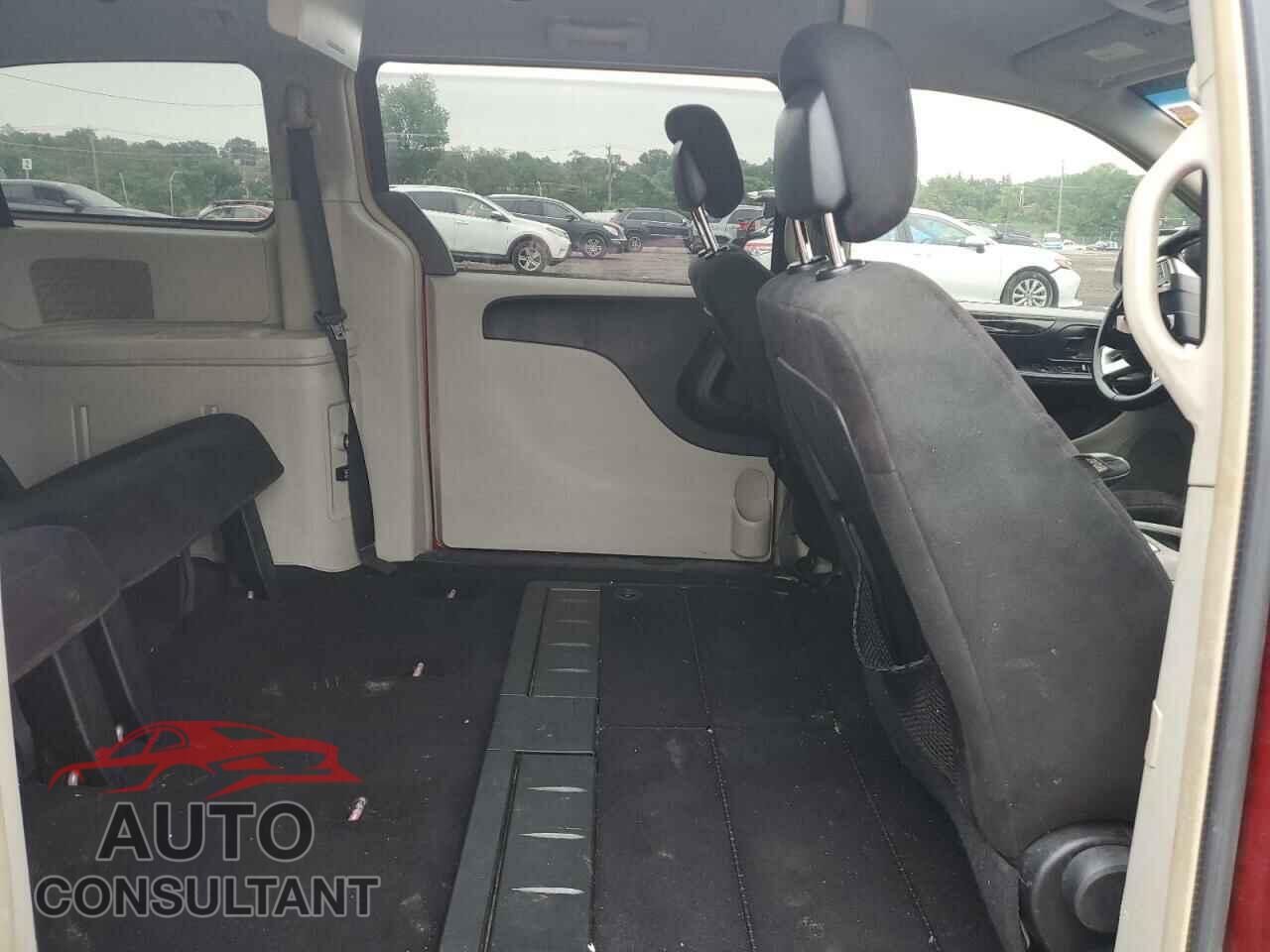 DODGE CARAVAN 2011 - 2D4RN5DG4BR707143