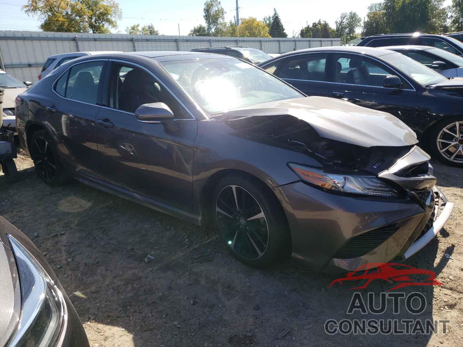 TOYOTA CAMRY 2019 - 4T1B61HK5KU177329