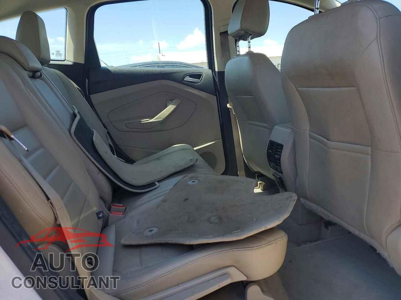 FORD CMAX 2016 - 1FADP5CU6GL104256