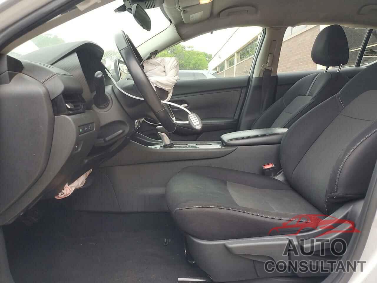 NISSAN SENTRA 2021 - 3N1AB8CV5MY304296