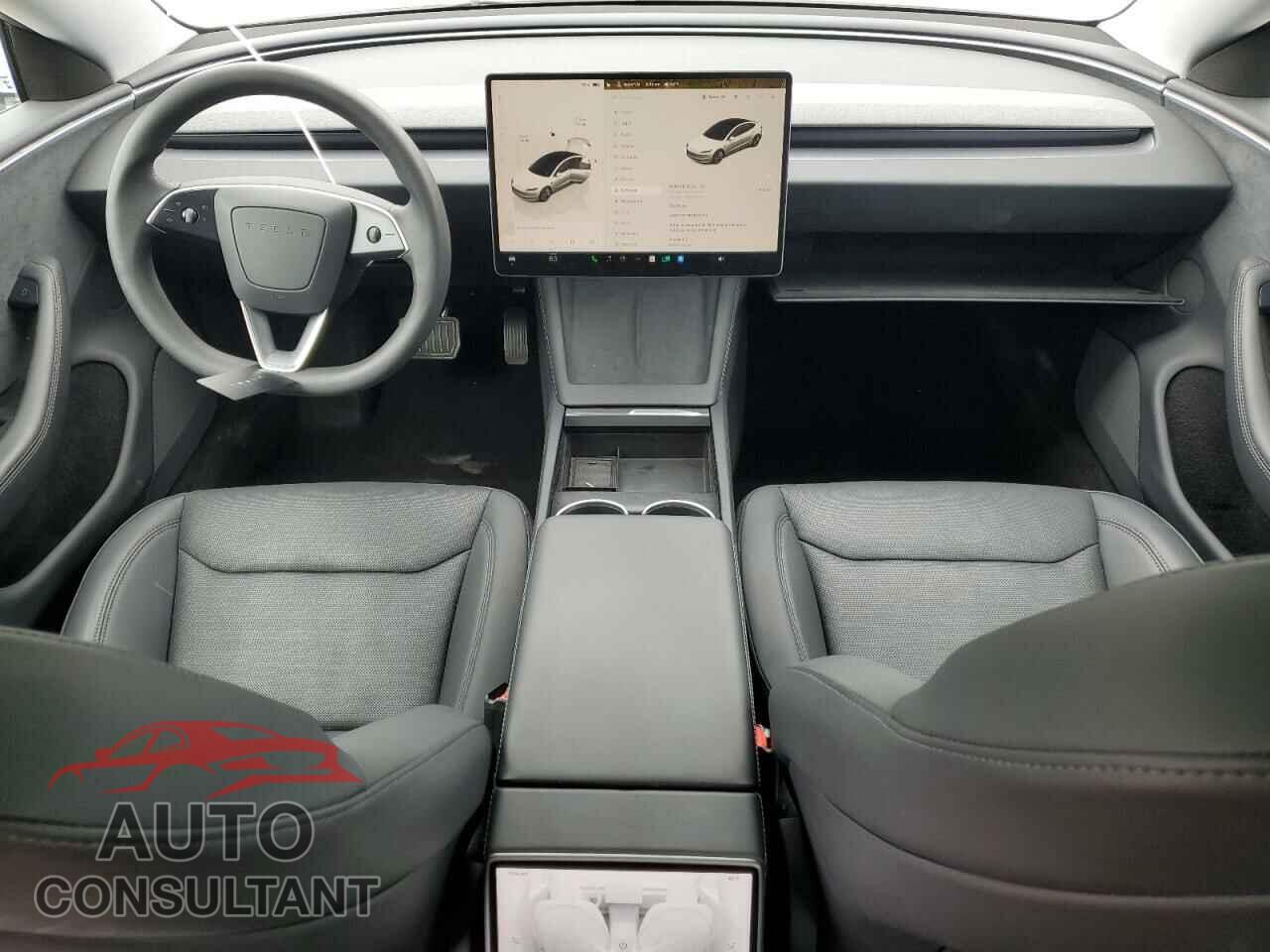 TESLA MODEL 3 2024 - 5YJ3E1EBXRF731211