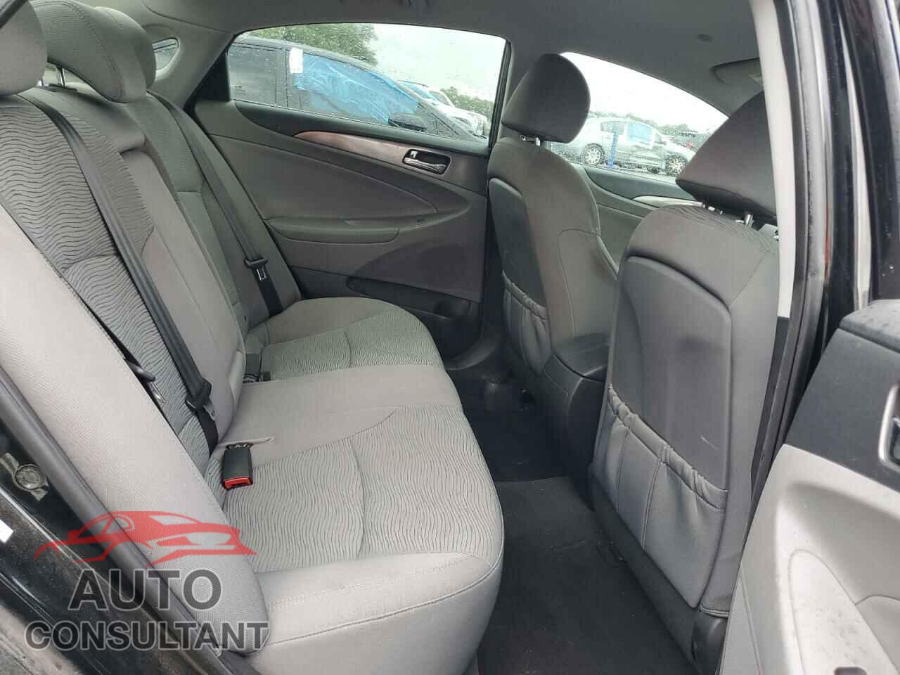 HYUNDAI SONATA 2015 - KMHEC4A47FA127901
