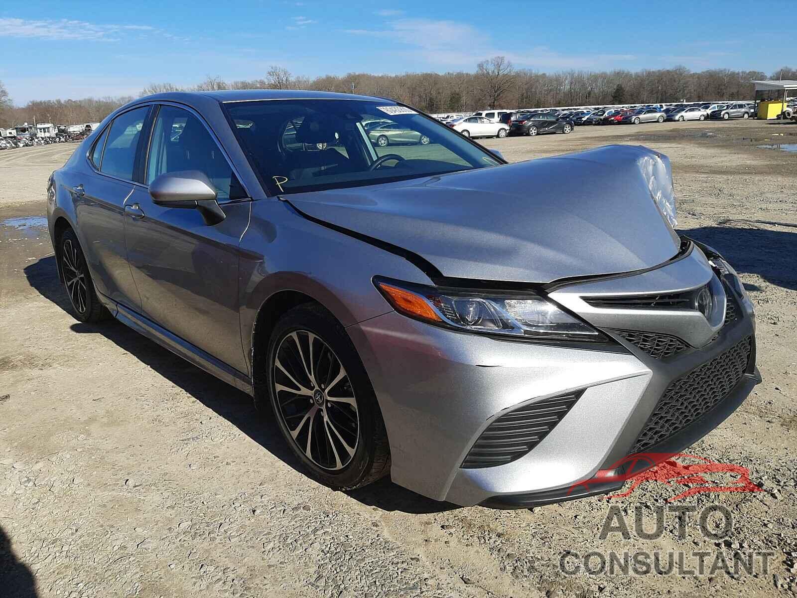 TOYOTA CAMRY 2020 - 4T1G11AK0LU332580