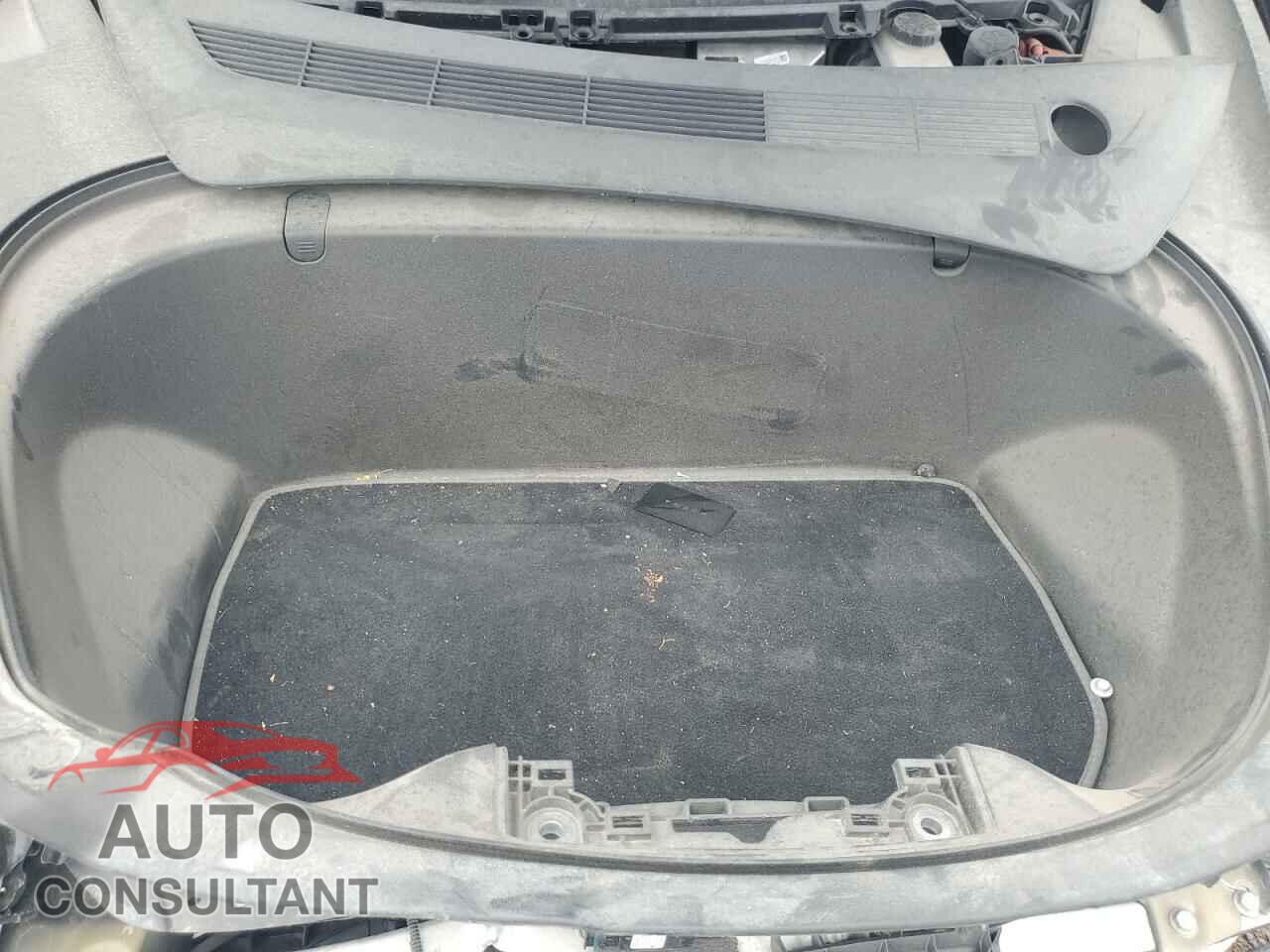 TESLA MODEL 3 2018 - 5YJ3E1EA0JF157066