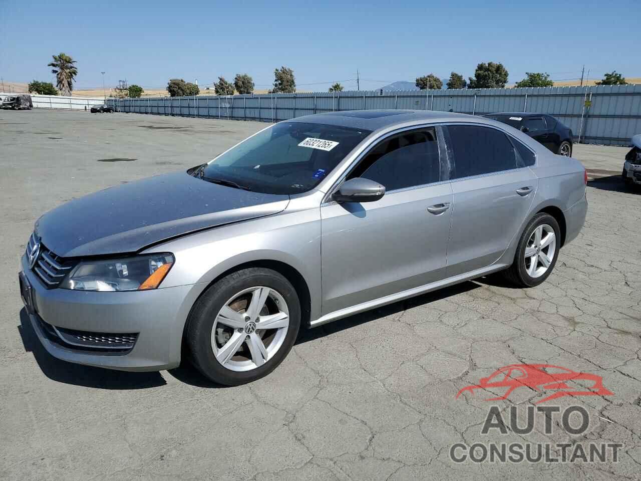 VOLKSWAGEN PASSAT 2012 - 1VWBN7A35CC096560