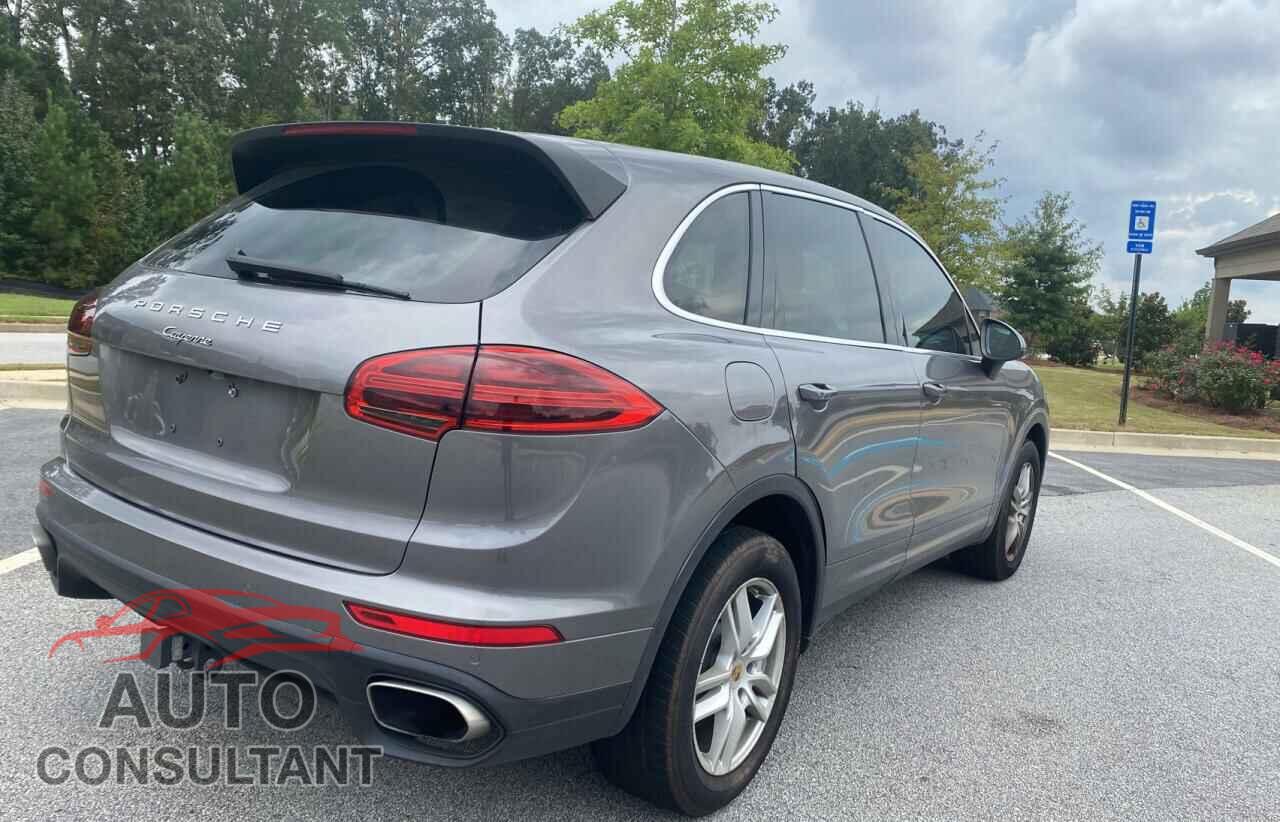 PORSCHE CAYENNE 2017 - WP1AA2A2XHKA91404
