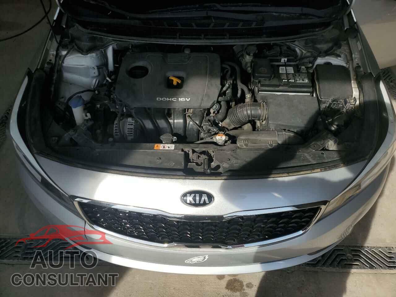 KIA FORTE 2017 - 3KPFK4A76HE099238