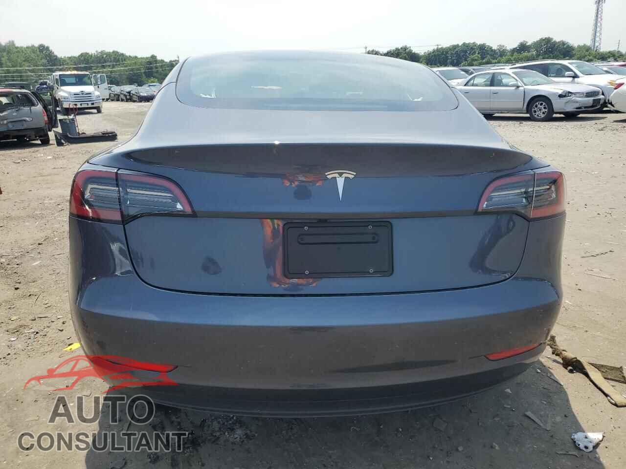 TESLA MODEL 3 2023 - 5YJ3E1EA0PF706256