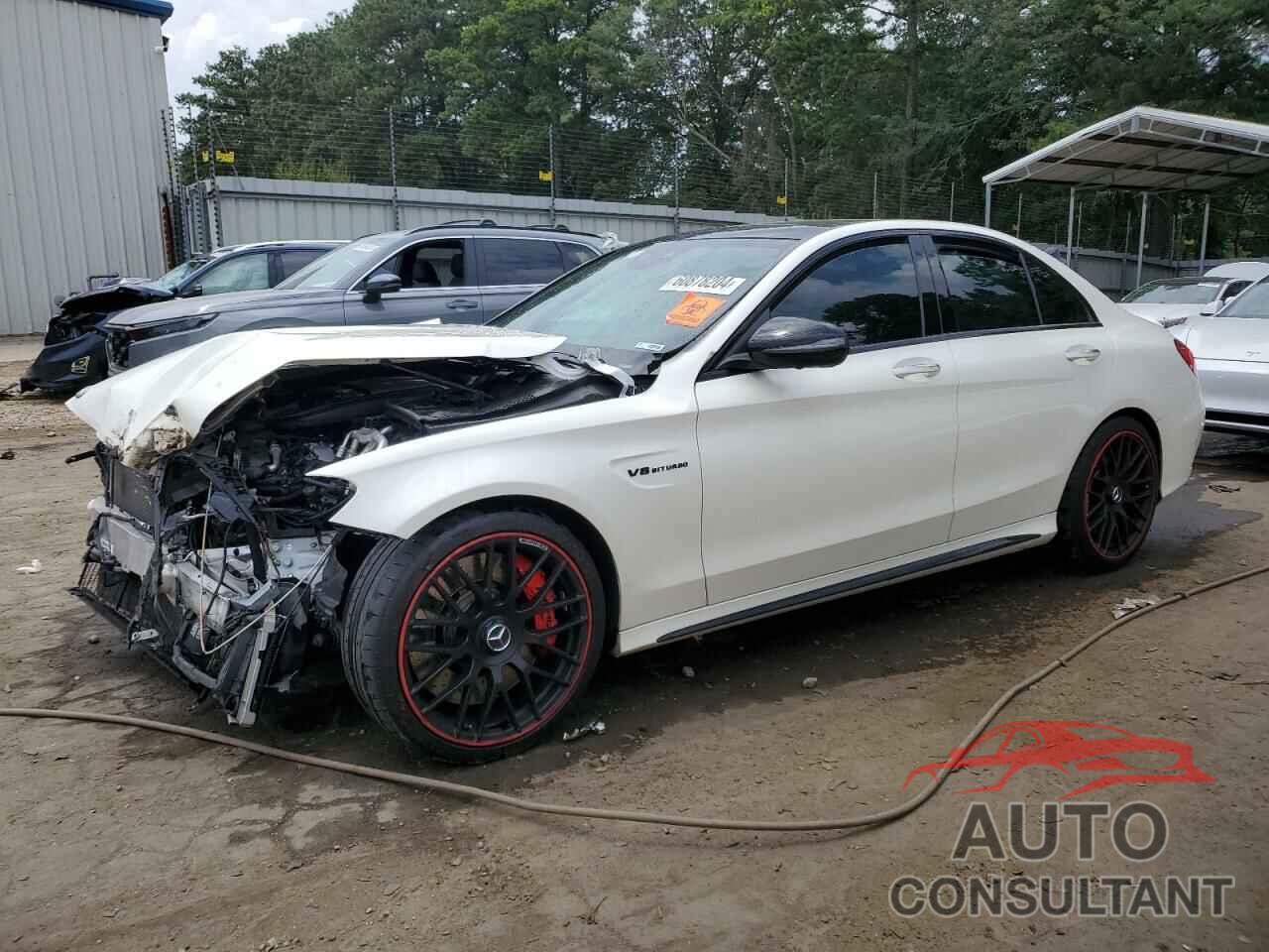 MERCEDES-BENZ C-CLASS 2019 - 55SWF8HB1KU302462