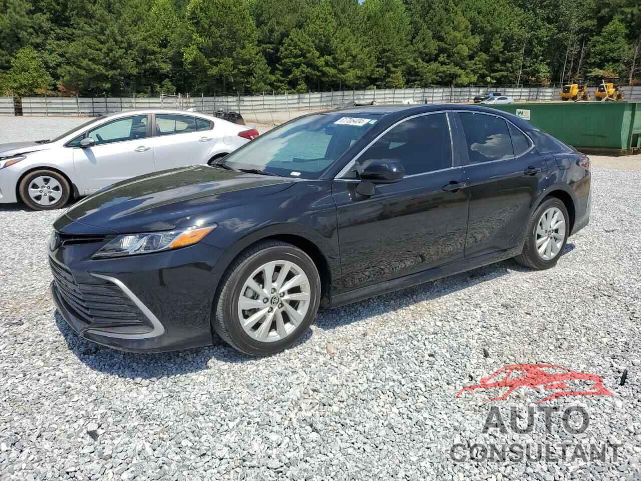 TOYOTA CAMRY 2022 - 4T1C11AK2NU671438
