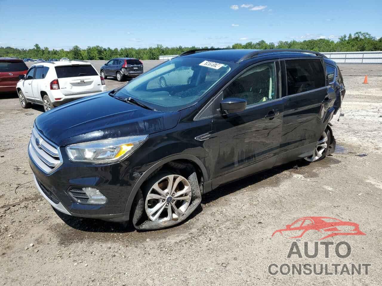 FORD ESCAPE 2018 - 1FMCU0GDXJUA13550