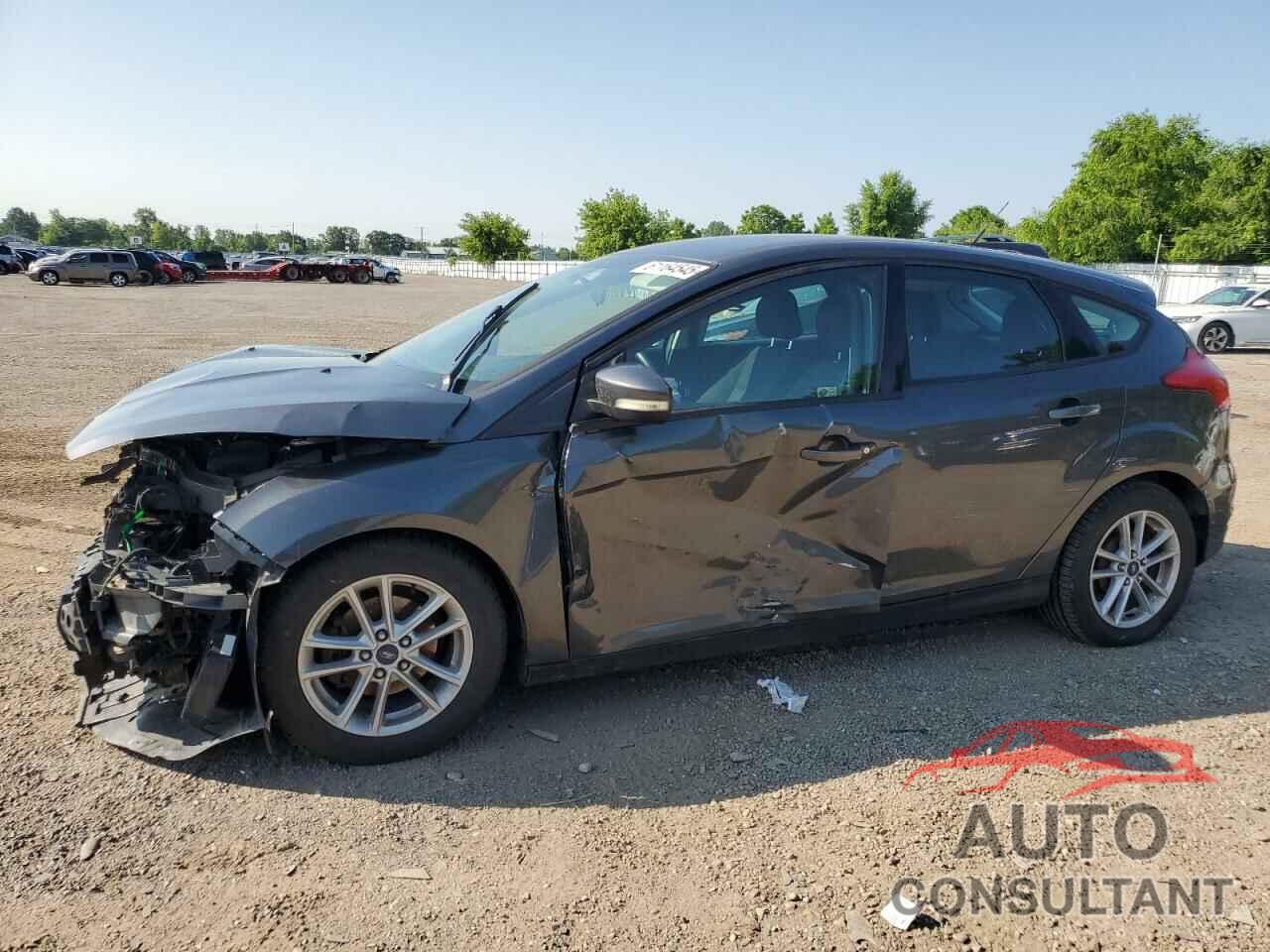 FORD FOCUS 2017 - 1FADP3K28HL334385