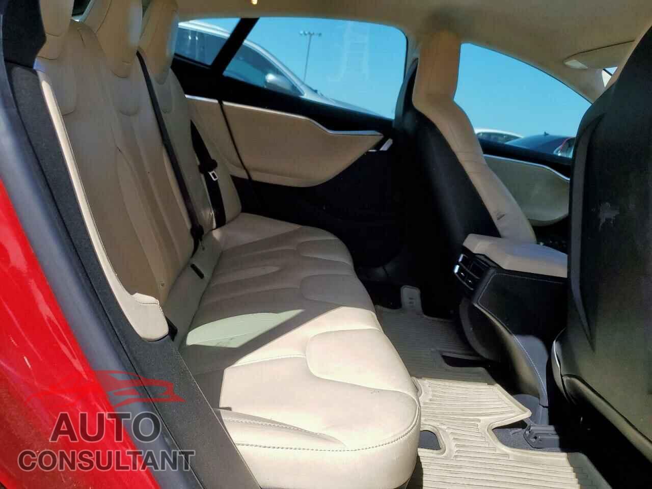 TESLA MODEL S 2015 - 5YJSA1E25FF103267