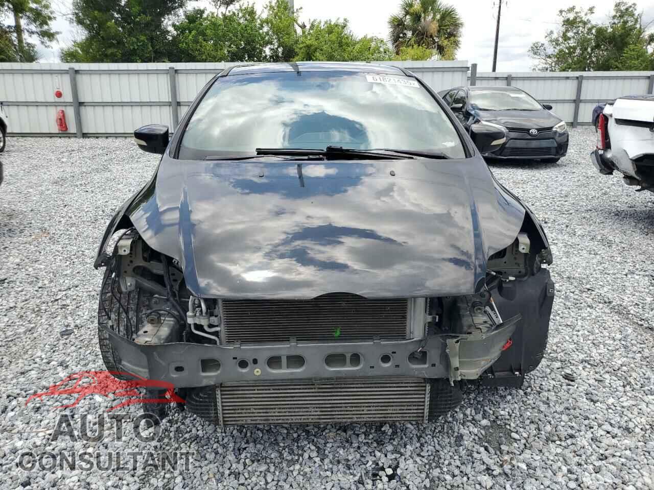 FORD FOCUS 2014 - 1FADP3L96EL396505