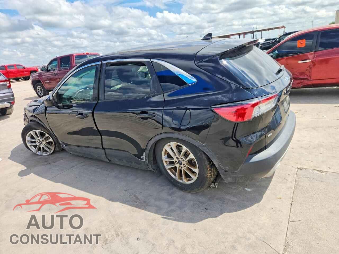 FORD ESCAPE 2020 - 1FMCU0G67LUA10108