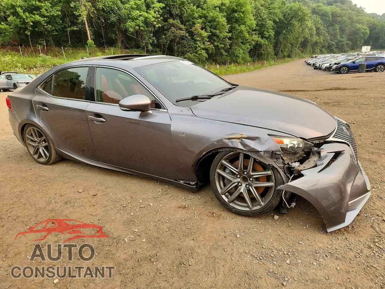 LEXUS IS 2014 - JTHBE1D25E5014271