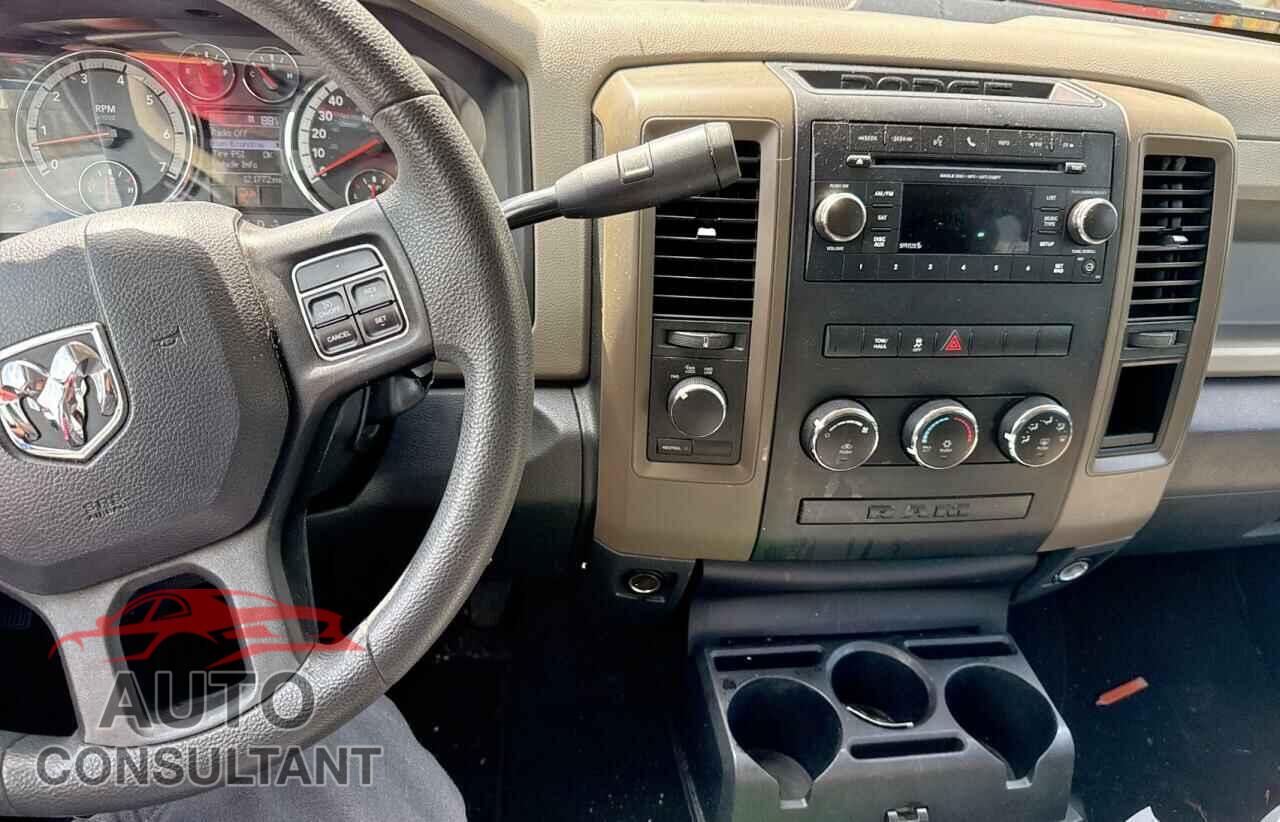 DODGE RAM 1500 2012 - 1C6RD7FT4CS347868