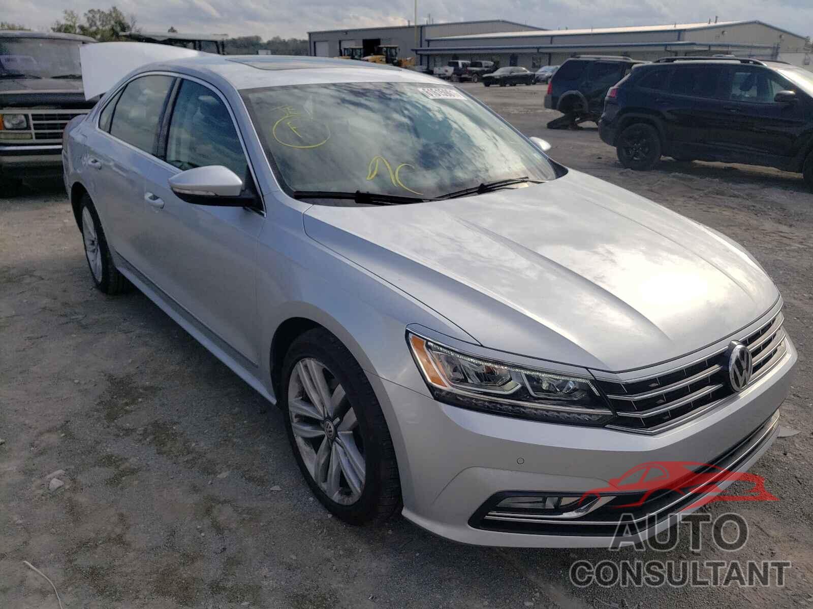VOLKSWAGEN PASSAT 2017 - 1VWGT7A39HC051155