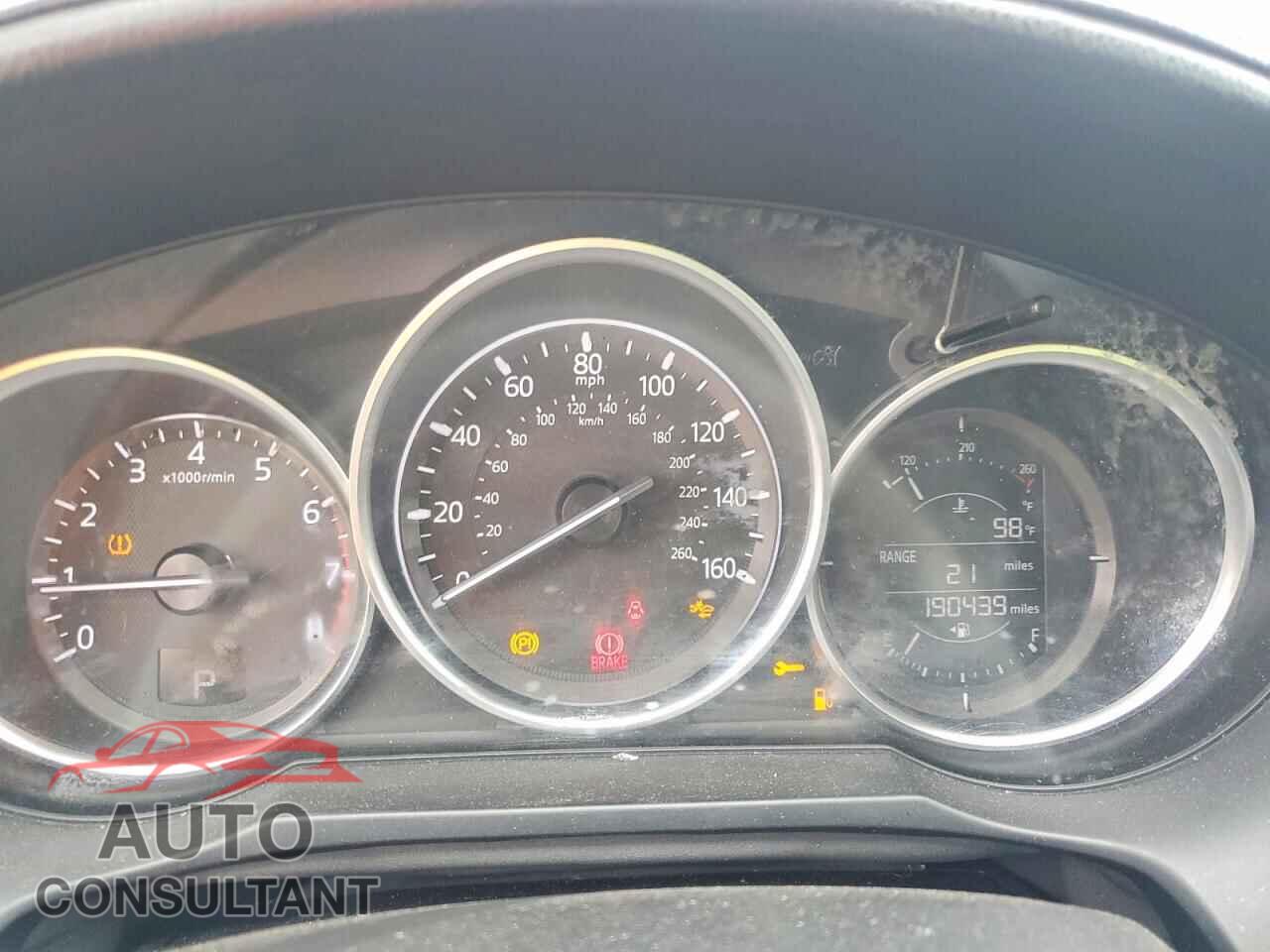 MAZDA 6 2017 - JM1GL1V58H1123616