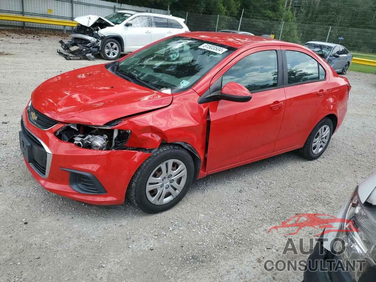 CHEVROLET SONIC 2018 - 1G1JB5SH3J4123177