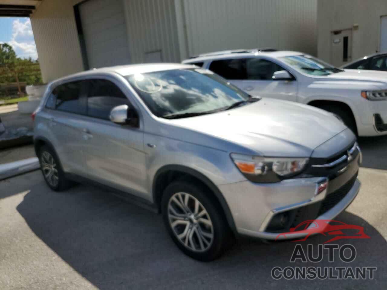 MITSUBISHI OUTLANDER 2018 - JA4AP3AU1JZ006206