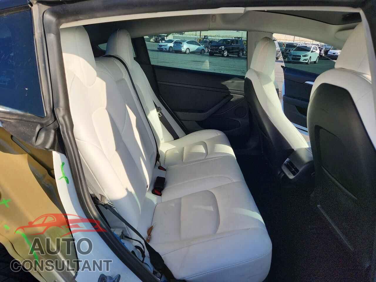 TESLA MODEL 3 2022 - 5YJ3E1EA7NF124510