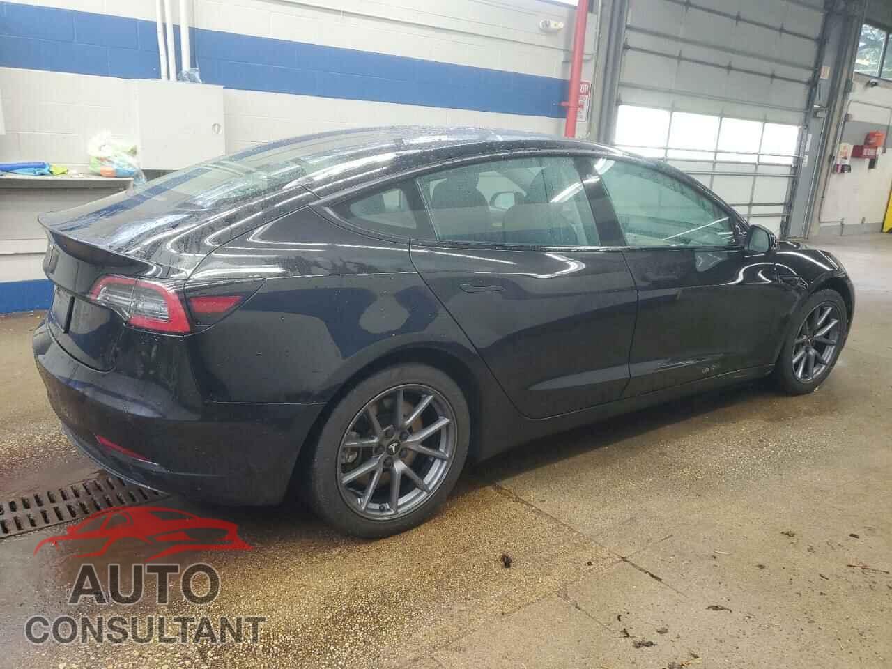 TESLA MODEL 3 2022 - 5YJ3E1EA6NF286645