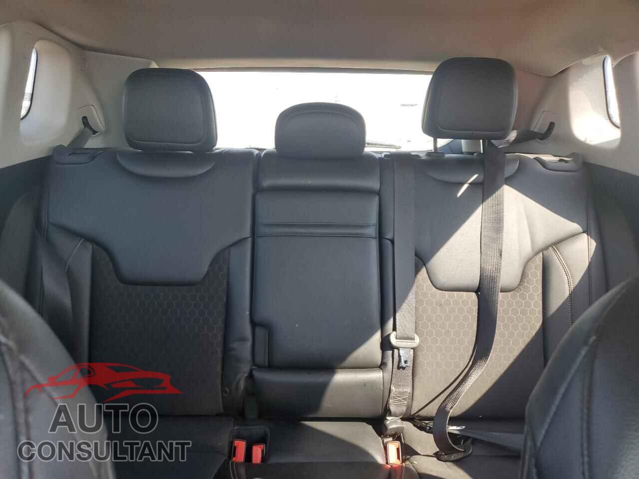 JEEP COMPASS 2017 - 3C4NJDBB8HT654056
