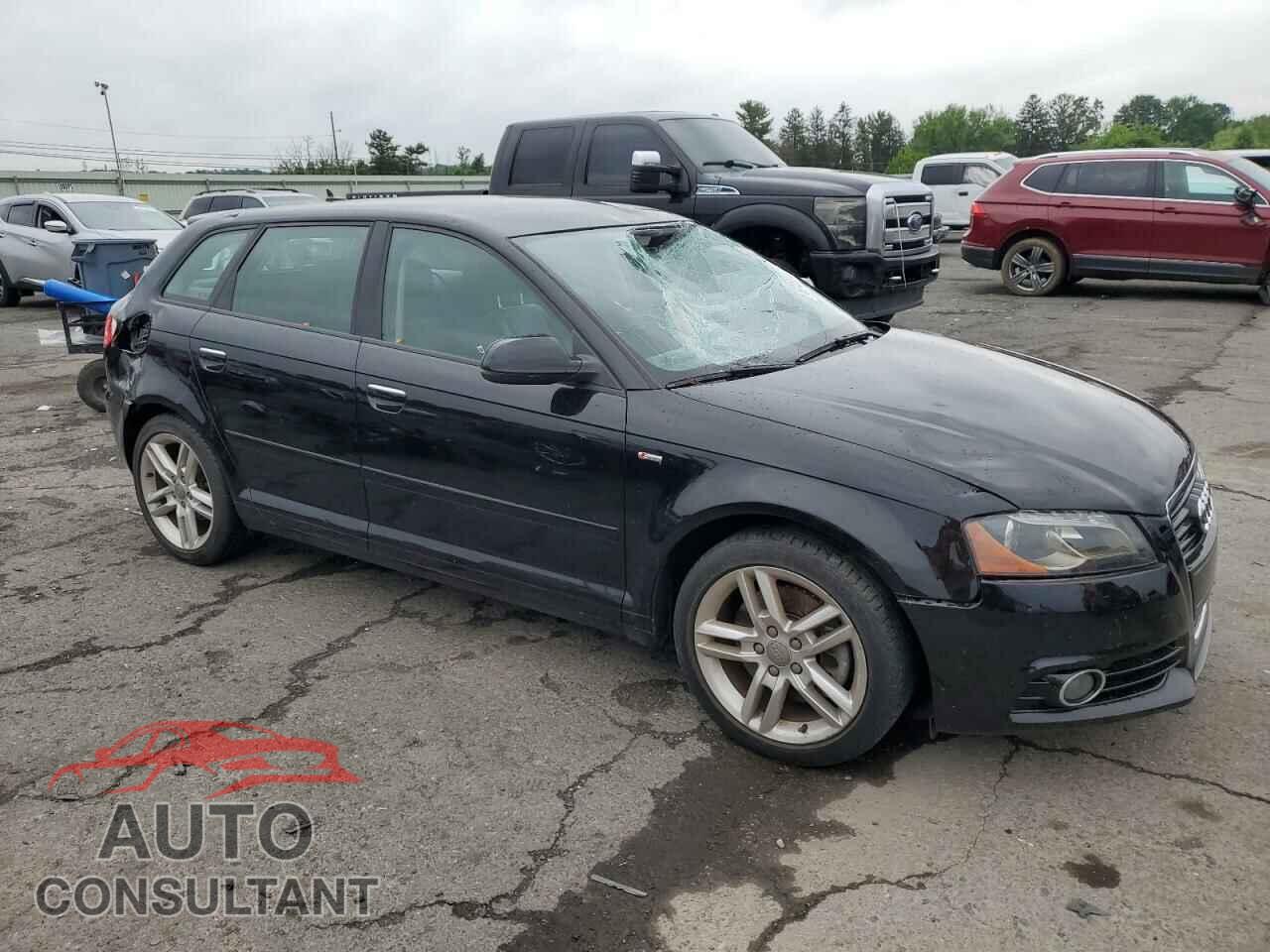 AUDI A3 2011 - WAUPFAFM1BA063132