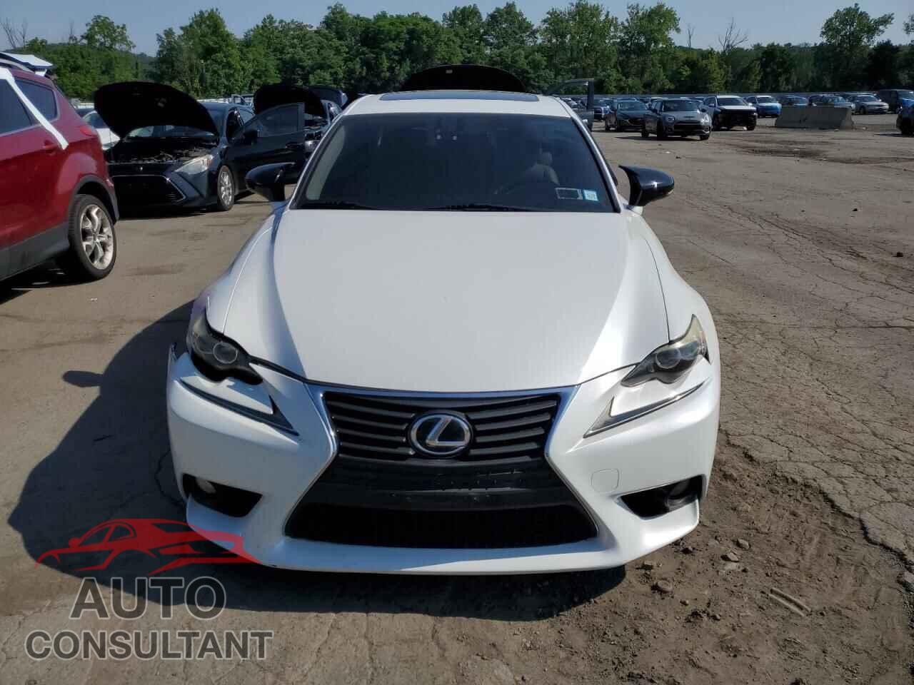LEXUS IS 2014 - JTHCF1D26E5005368