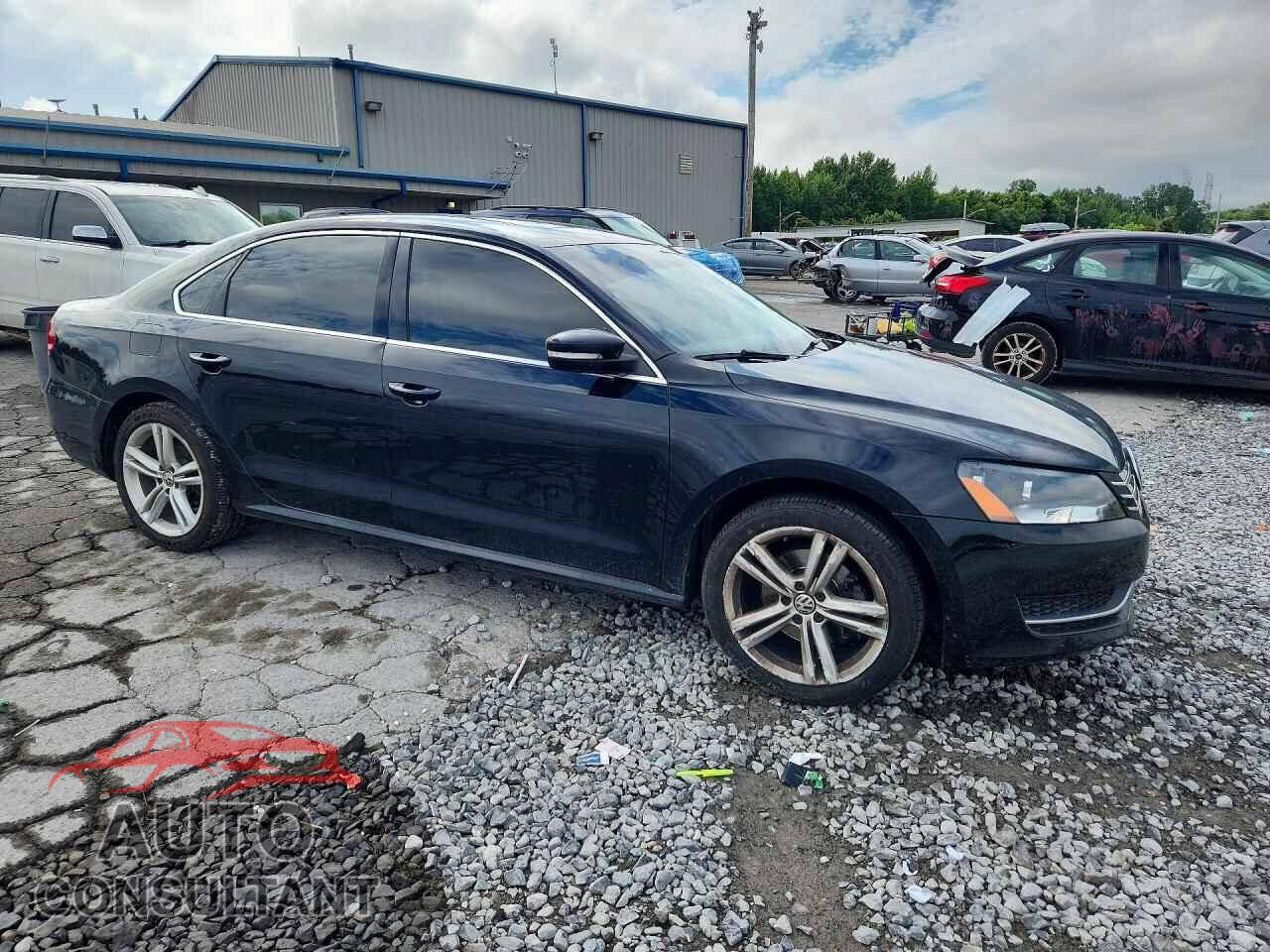 VOLKSWAGEN PASSAT 2014 - 1VWBS7A33EC077193