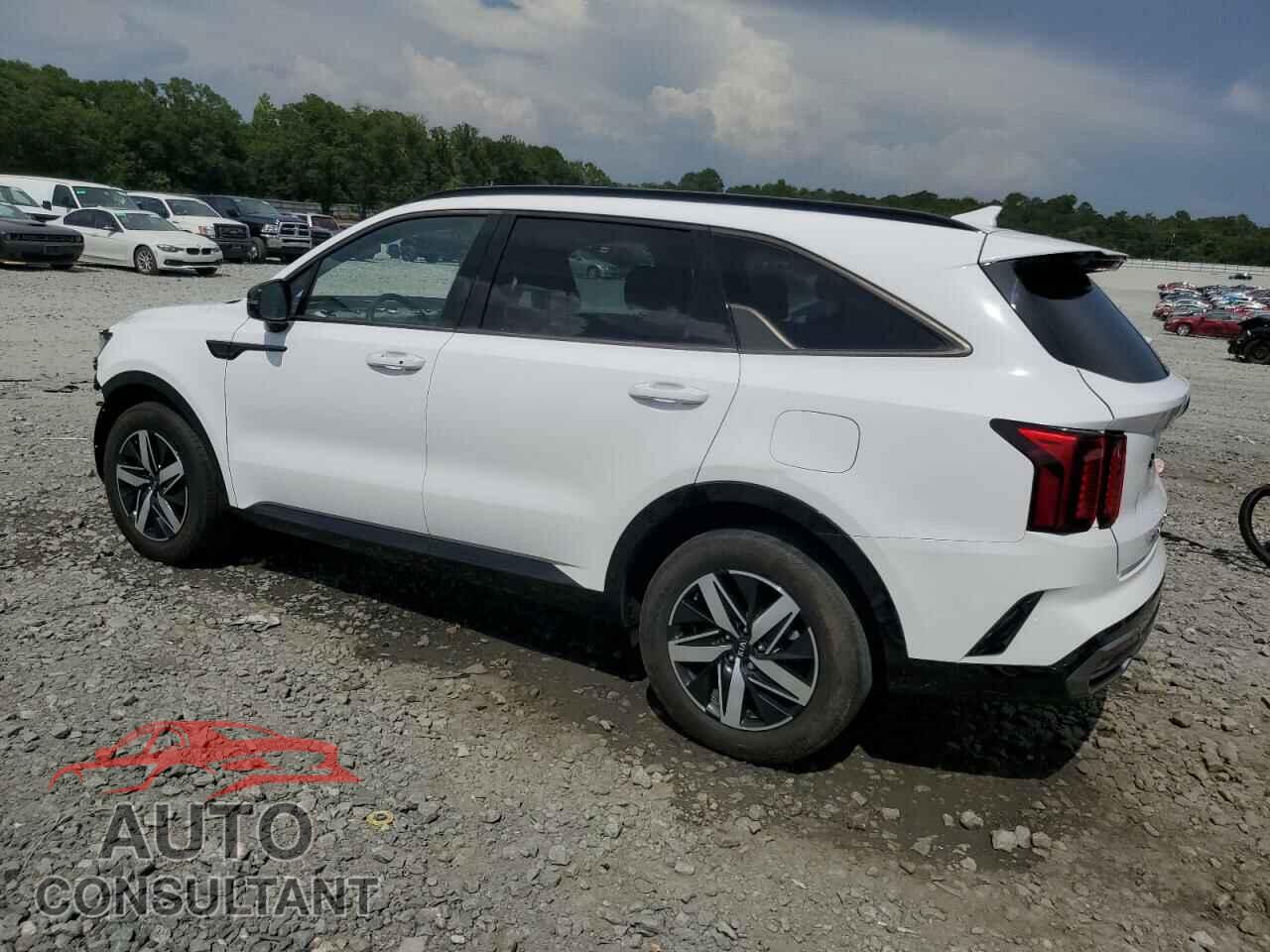 KIA SORENTO 2021 - 5XYRH4LF2MG035209