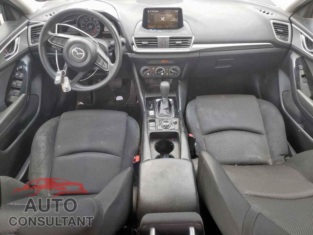 MAZDA 3 2017 - 3MZBN1K72HM110662