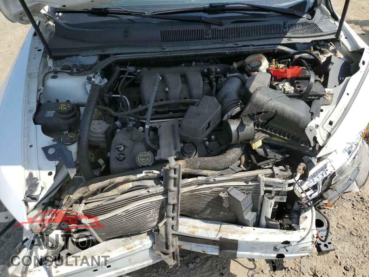 FORD TAURUS 2017 - 1FAHP2D83HG132463