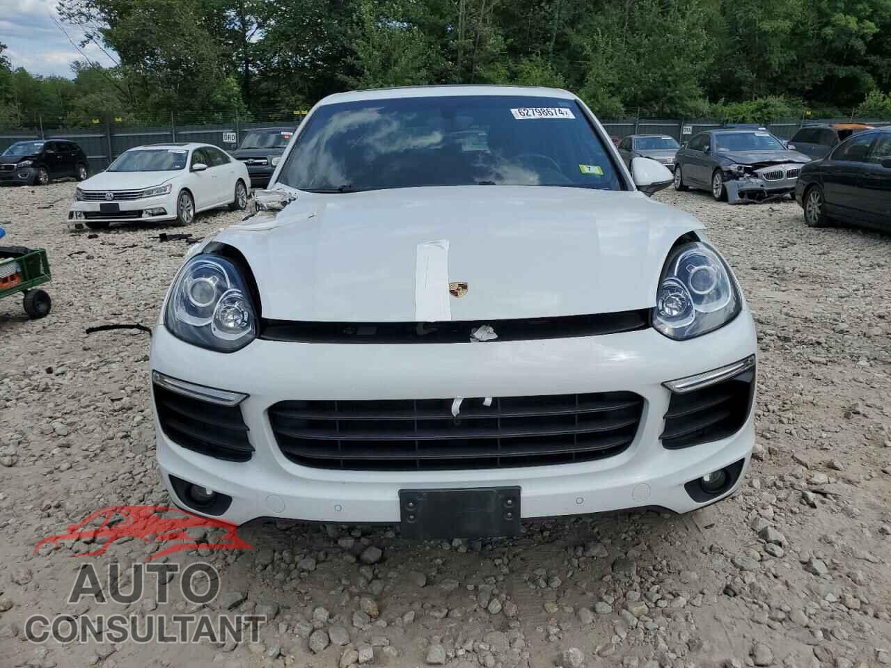 PORSCHE CAYENNE 2016 - WP1AA2A22GKA12886