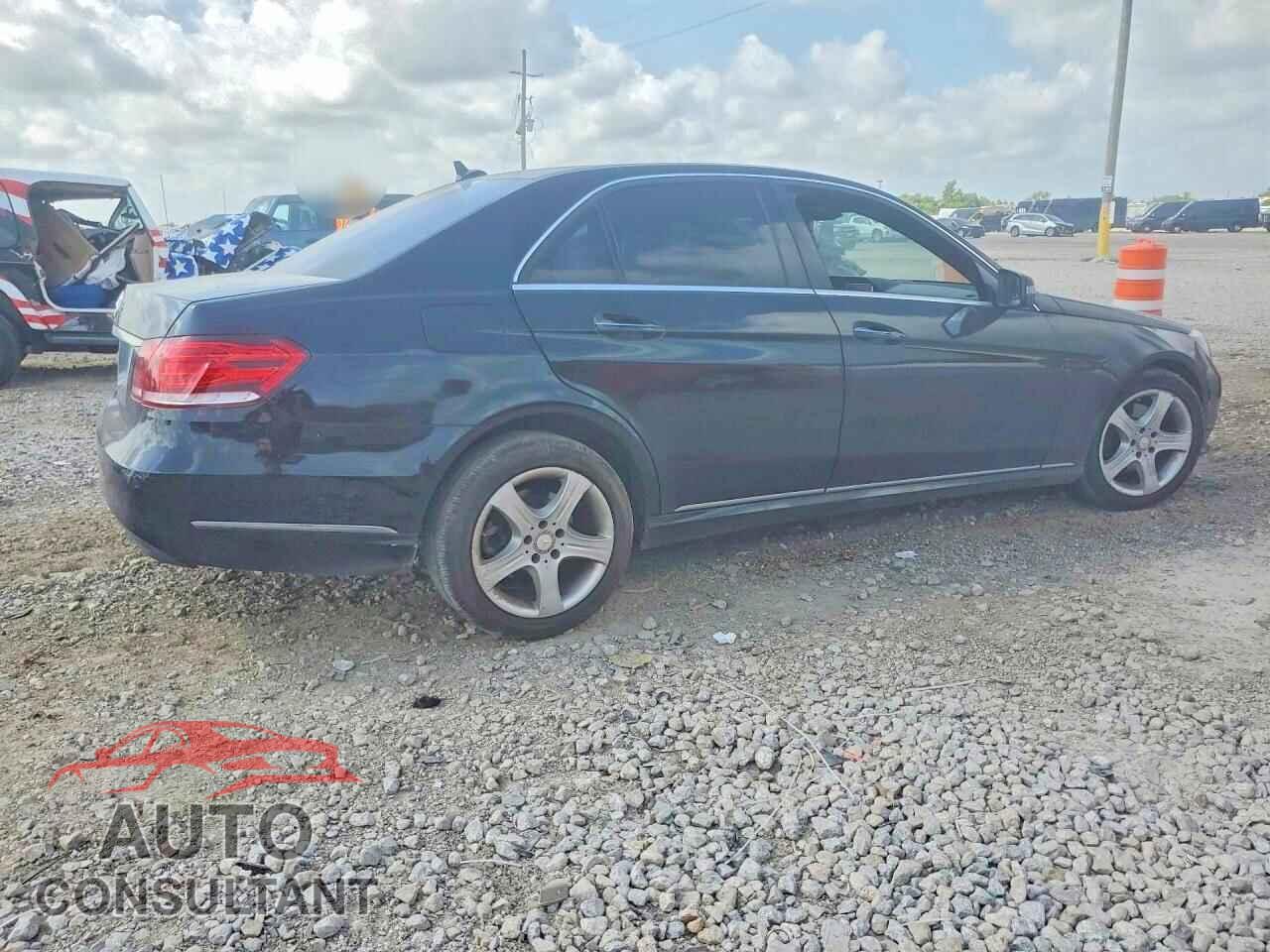MERCEDES-BENZ E-CLASS 2015 - WDDHF5KB3FB131312