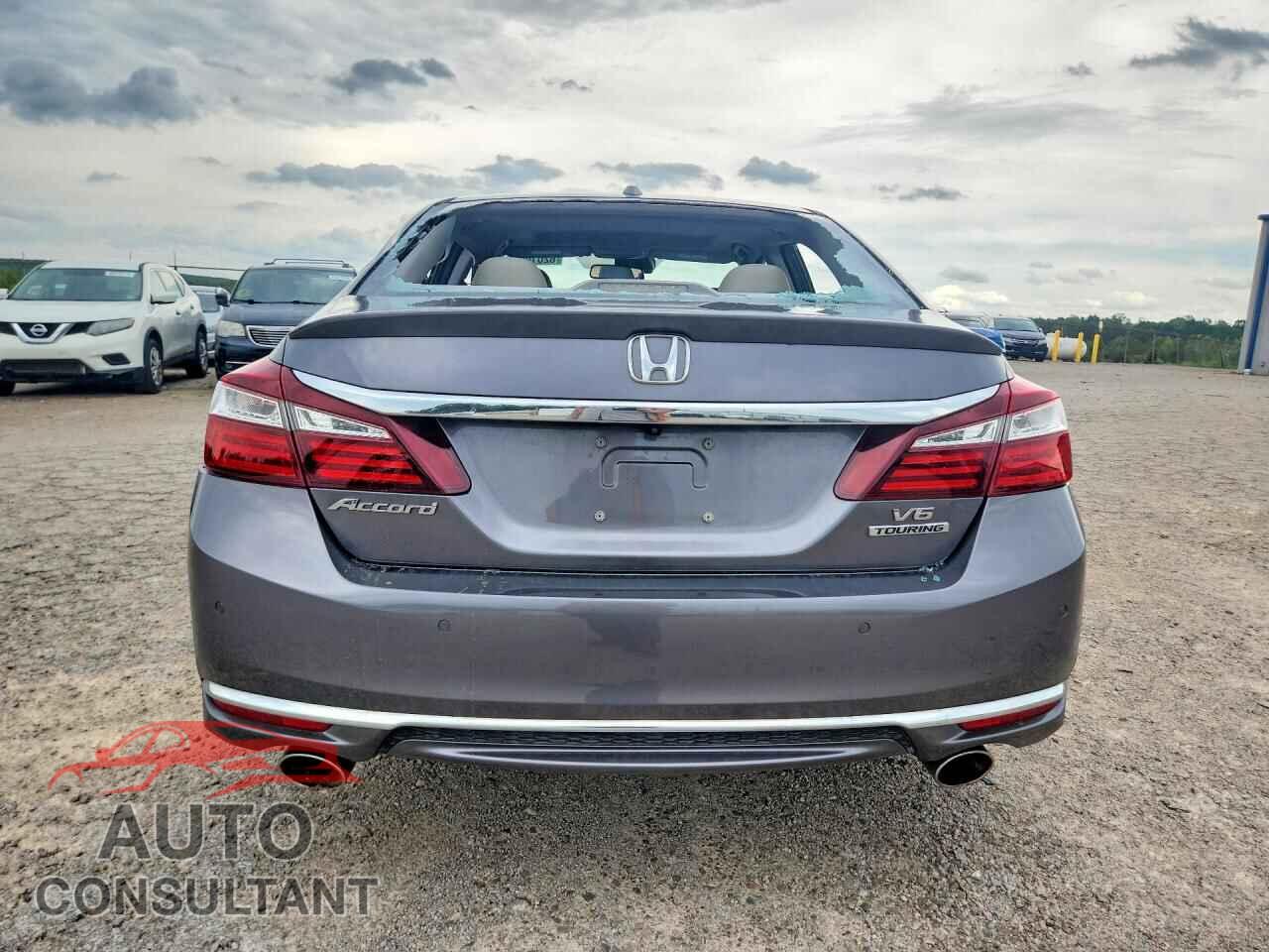 HONDA ACCORD 2017 - 1HGCR3F96HA041167