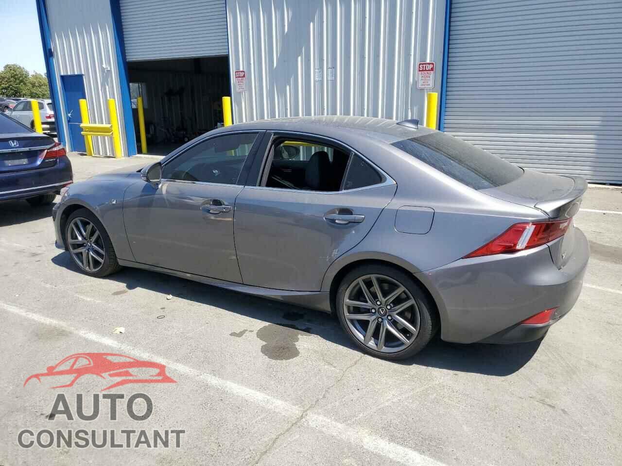 LEXUS IS 2016 - JTHBA1D24G5007374