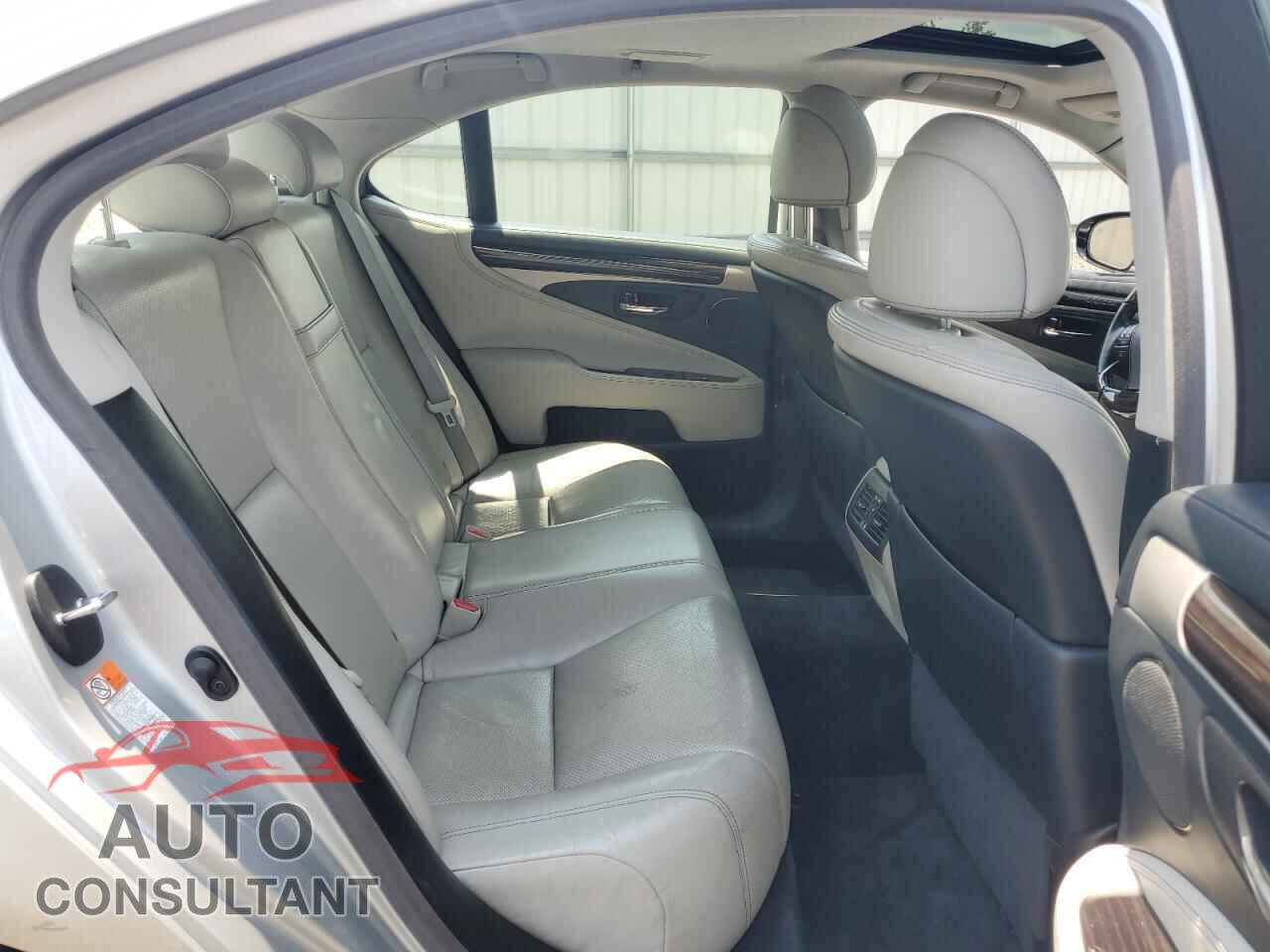 LEXUS LS460 2015 - JTHBL5EF8F5137224