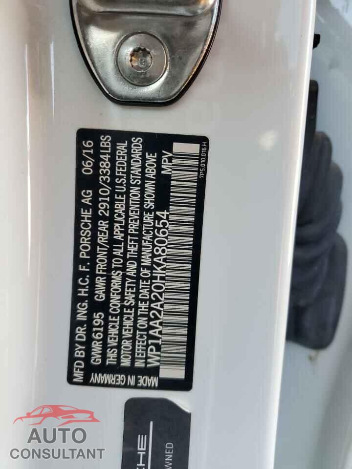 PORSCHE CAYENNE 2017 - WP1AA2A20HKA80654