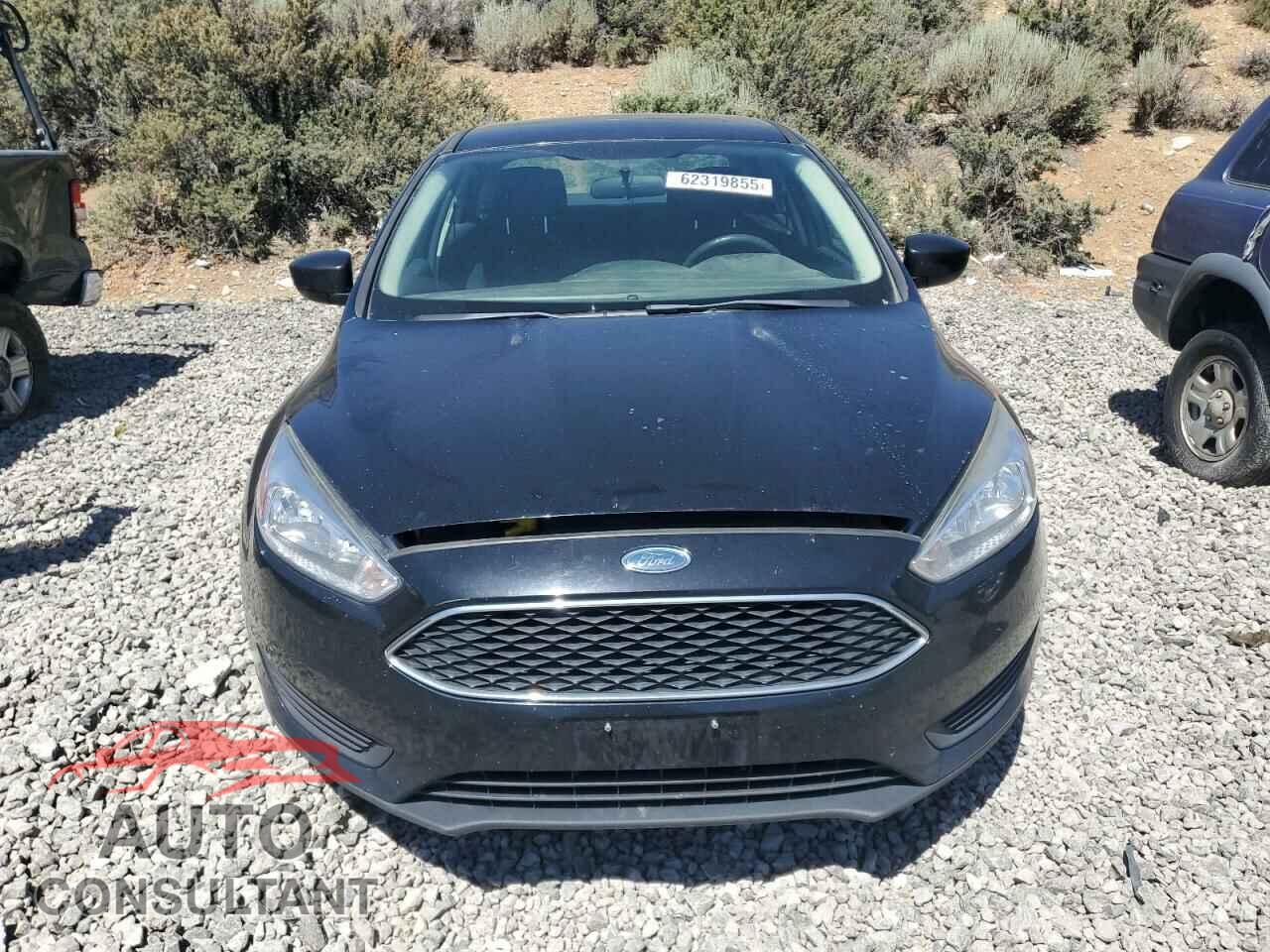 FORD FOCUS 2018 - 1FADP3F23JL218155