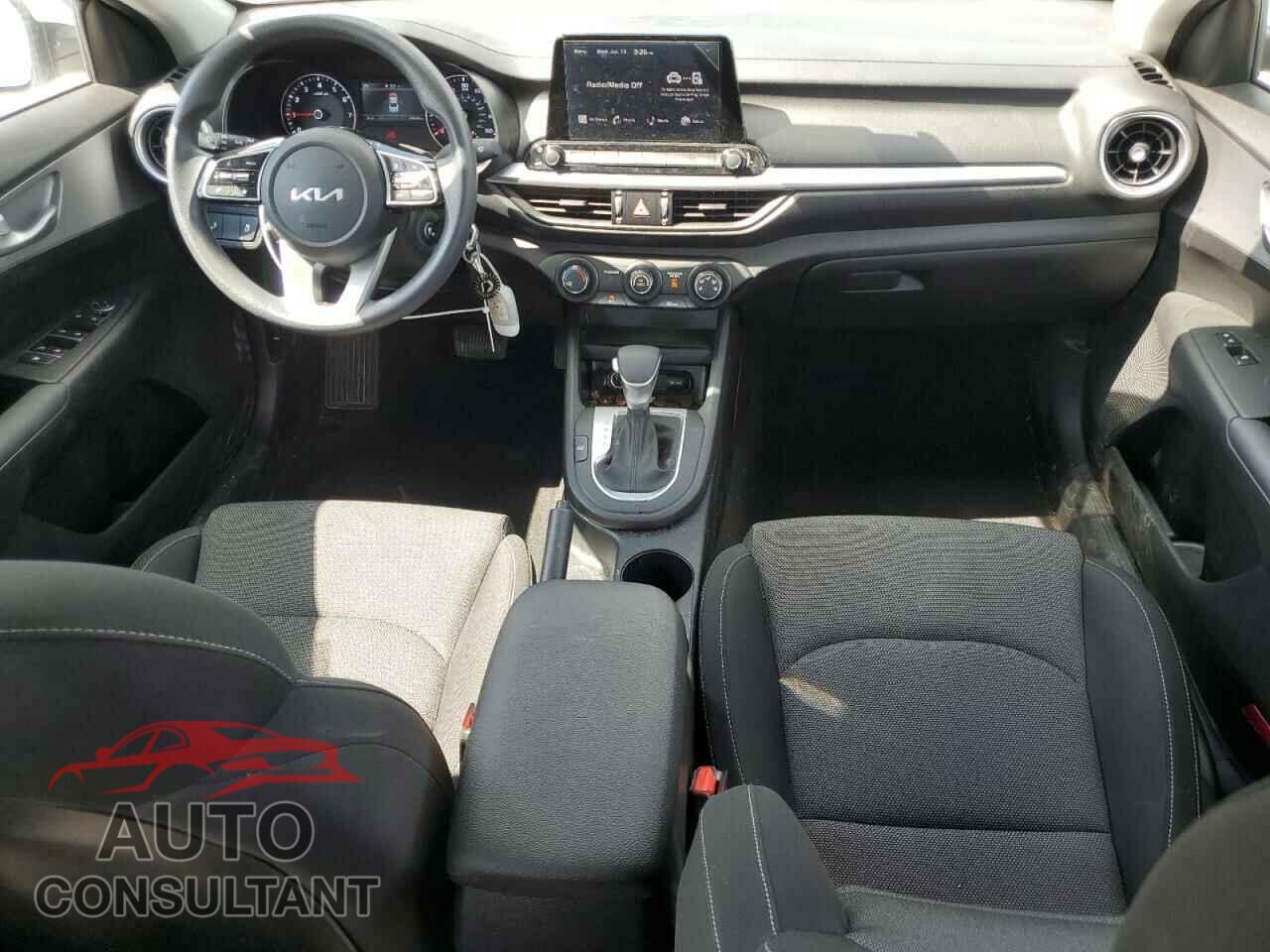 KIA FORTE 2023 - 3KPF24AD1PE642466