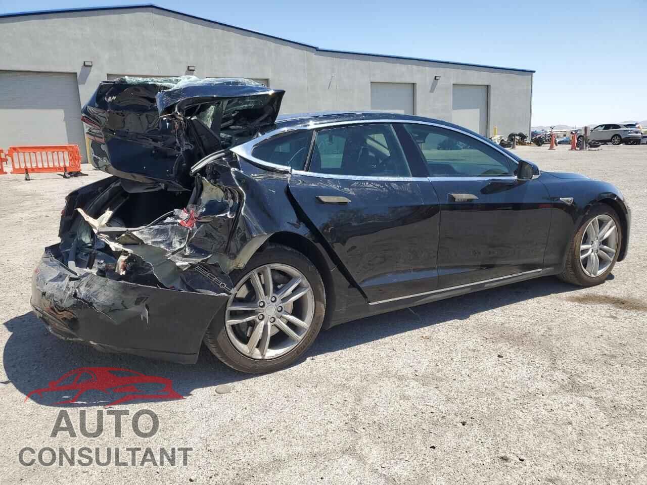 TESLA MODEL S 2016 - 5YJSA1E10GF130661