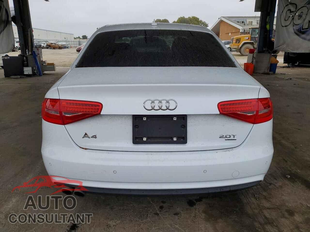 AUDI A4 2013 - WAUFFAFL4DN018538