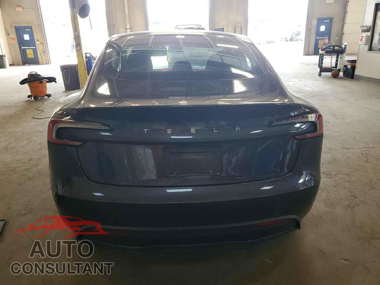 TESLA MODEL 3 2024 - 5YJ3E1EA7RF771219